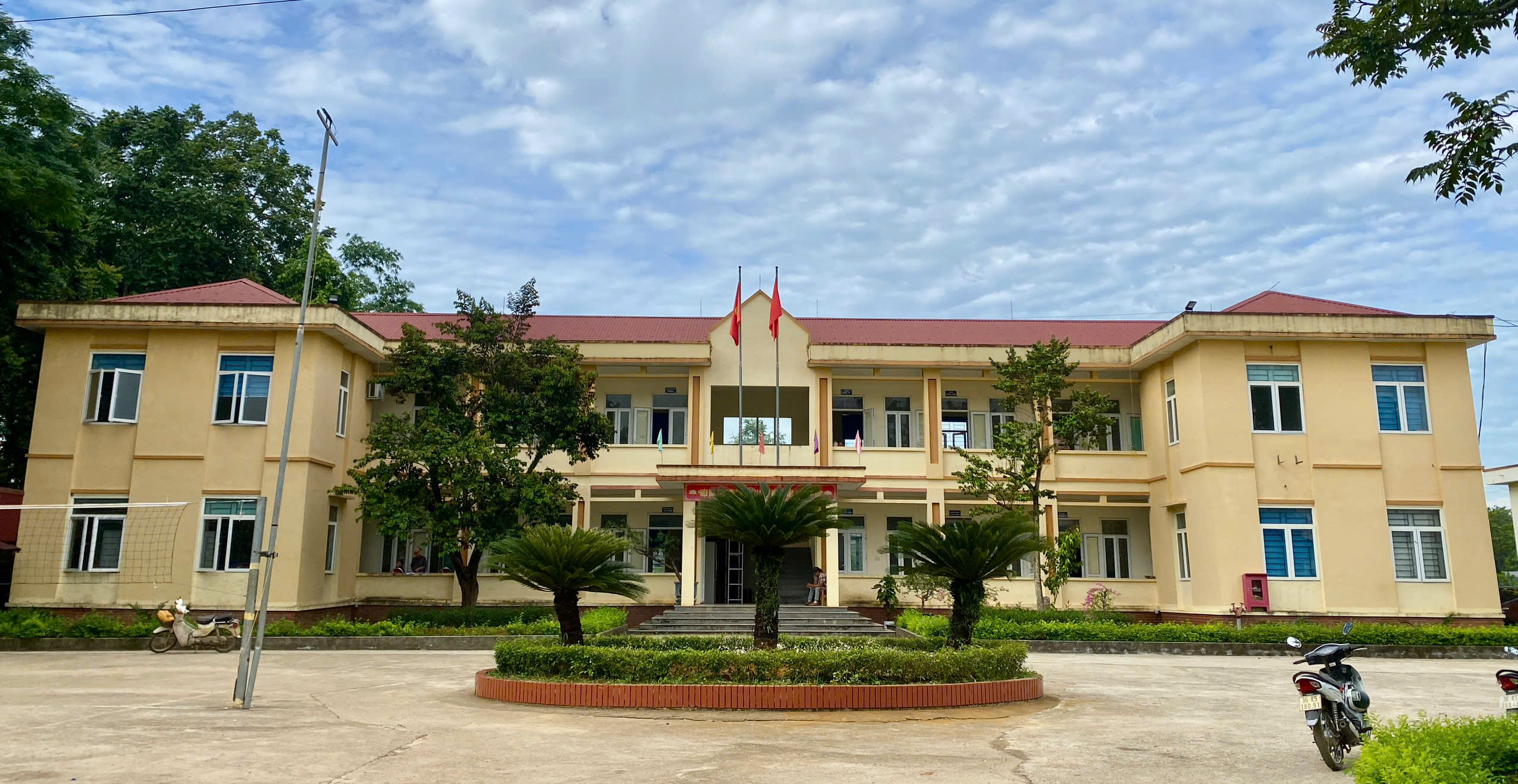 Anh-tin-bai